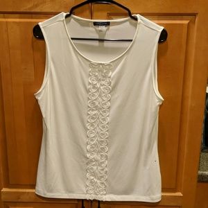 Tommy Hilfiger large sleeveless blouse